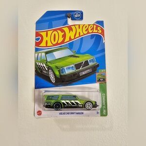 Hot Wheels Car Volvo 240 Drift Wagon HW Slammed 4/5 Mattel Hotwheels 245/250 New